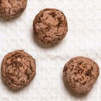 Chocolate Whiskey Balls Recipe - Florida Sportsman