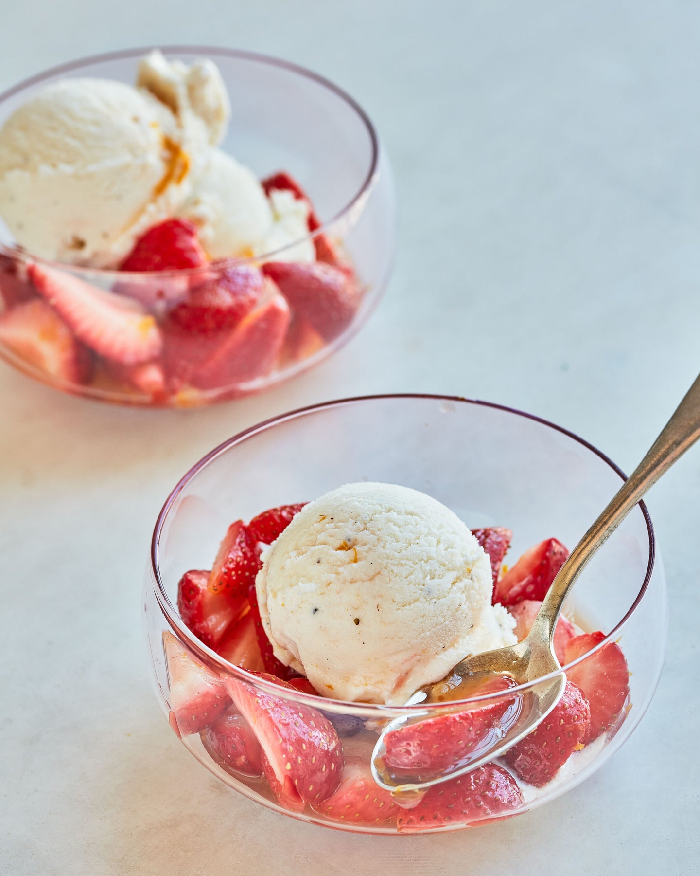 Grand Marnier Strawberry Sundaes