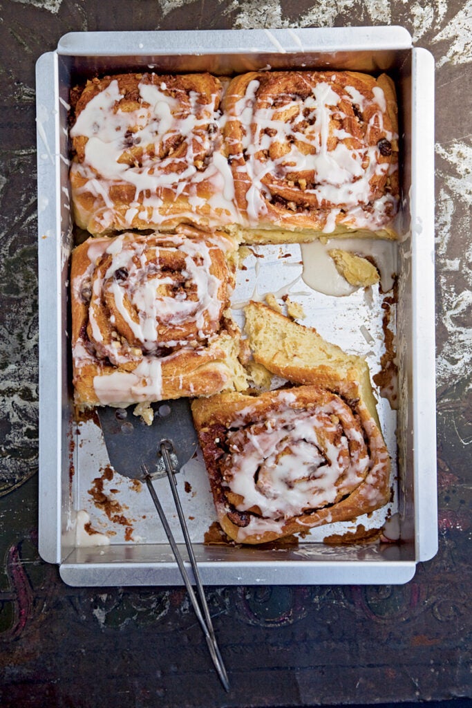 Cream Cheese Cinnamon Rolls 