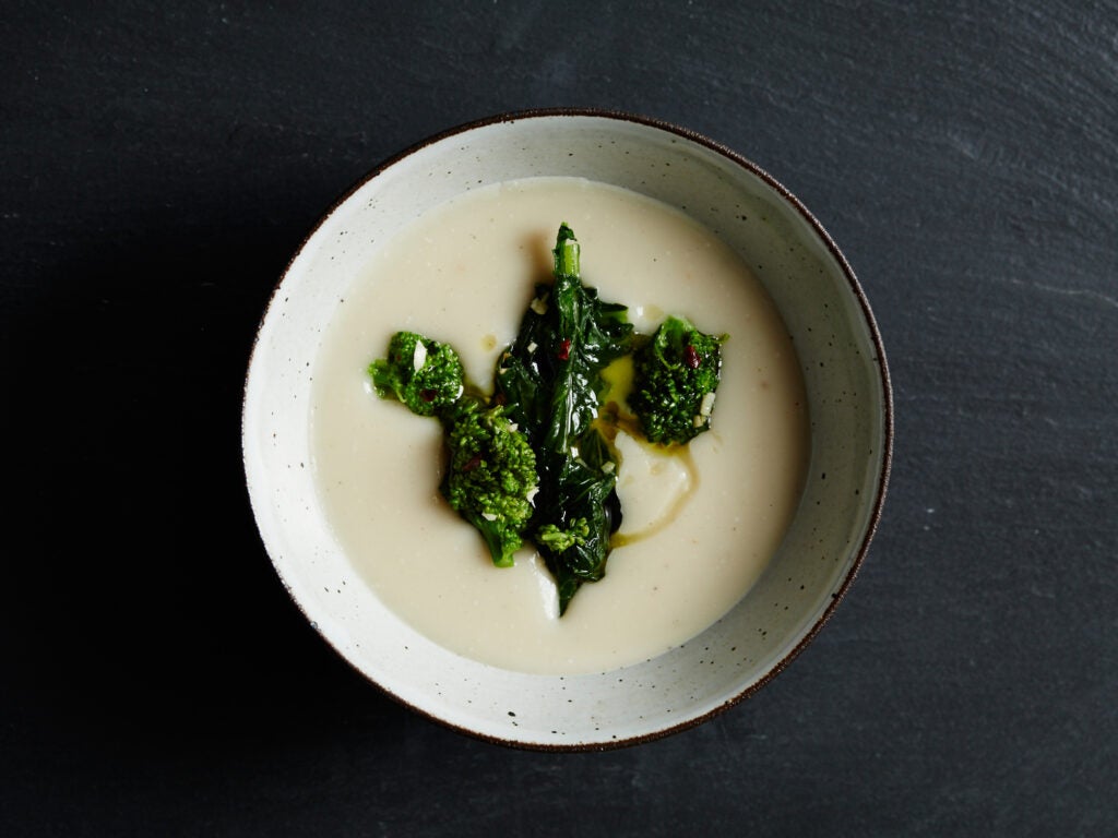 White Bean Soup With Fennel Seeds And Broccoli Rabe Saveur   J25UYAV4AVHGZNFE7FIDBUYHIM 1024x768 