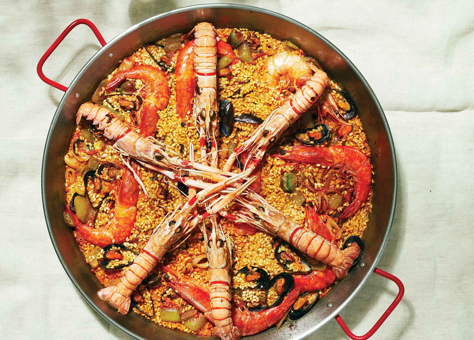 Recipe: Paella. Spanish cuisine