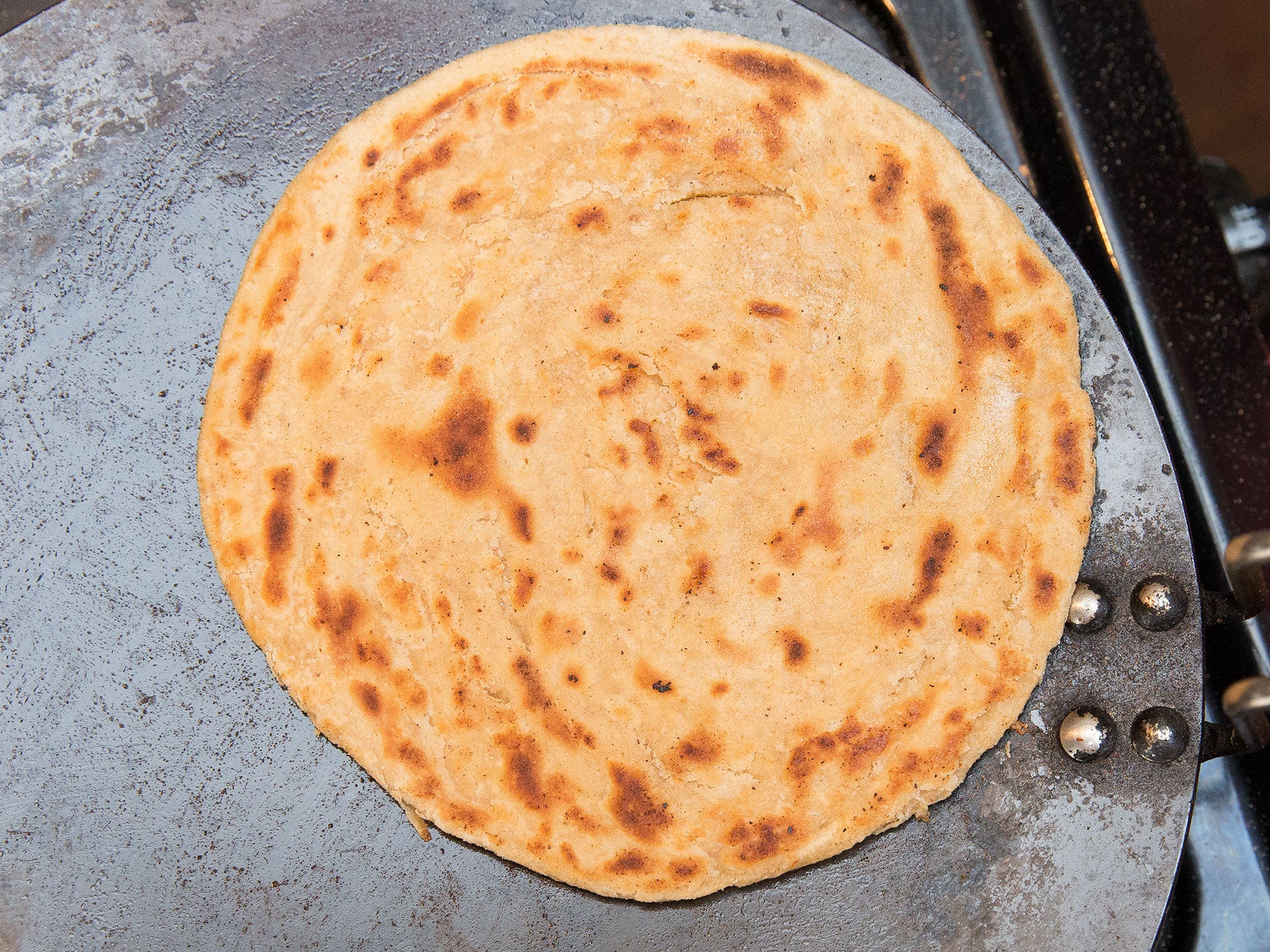 Roti Indian Whole Wheat Flatbread Saveur