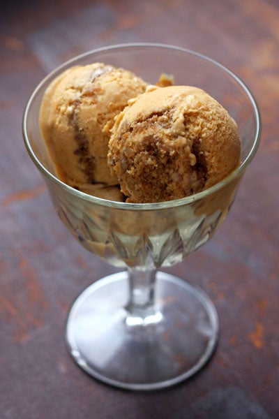 Pumpkin Pecan Gingersnap Ice Cream | Saveur