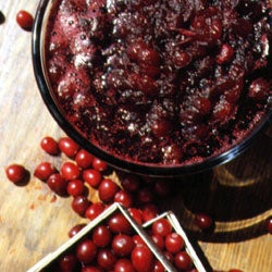 httpswww.saveur.comsitessaveur.comfilesimport2007images2007-01125-03_Cranberries_with_Port_250.jpg