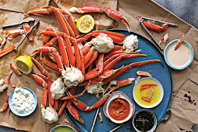 Steamed Crab Legs With Six Sauces