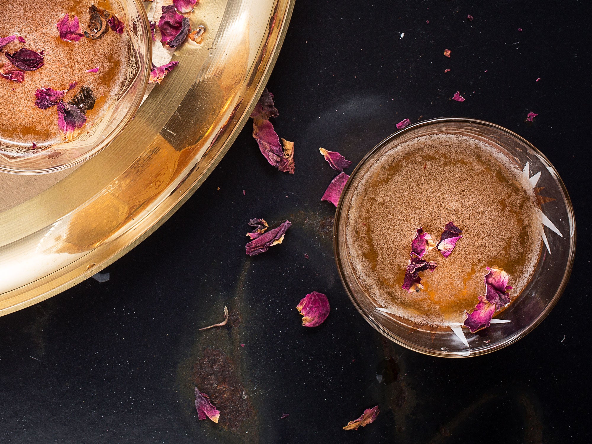 5 Ingenious Ways To Cook and Decorate with Edible Rose Petals