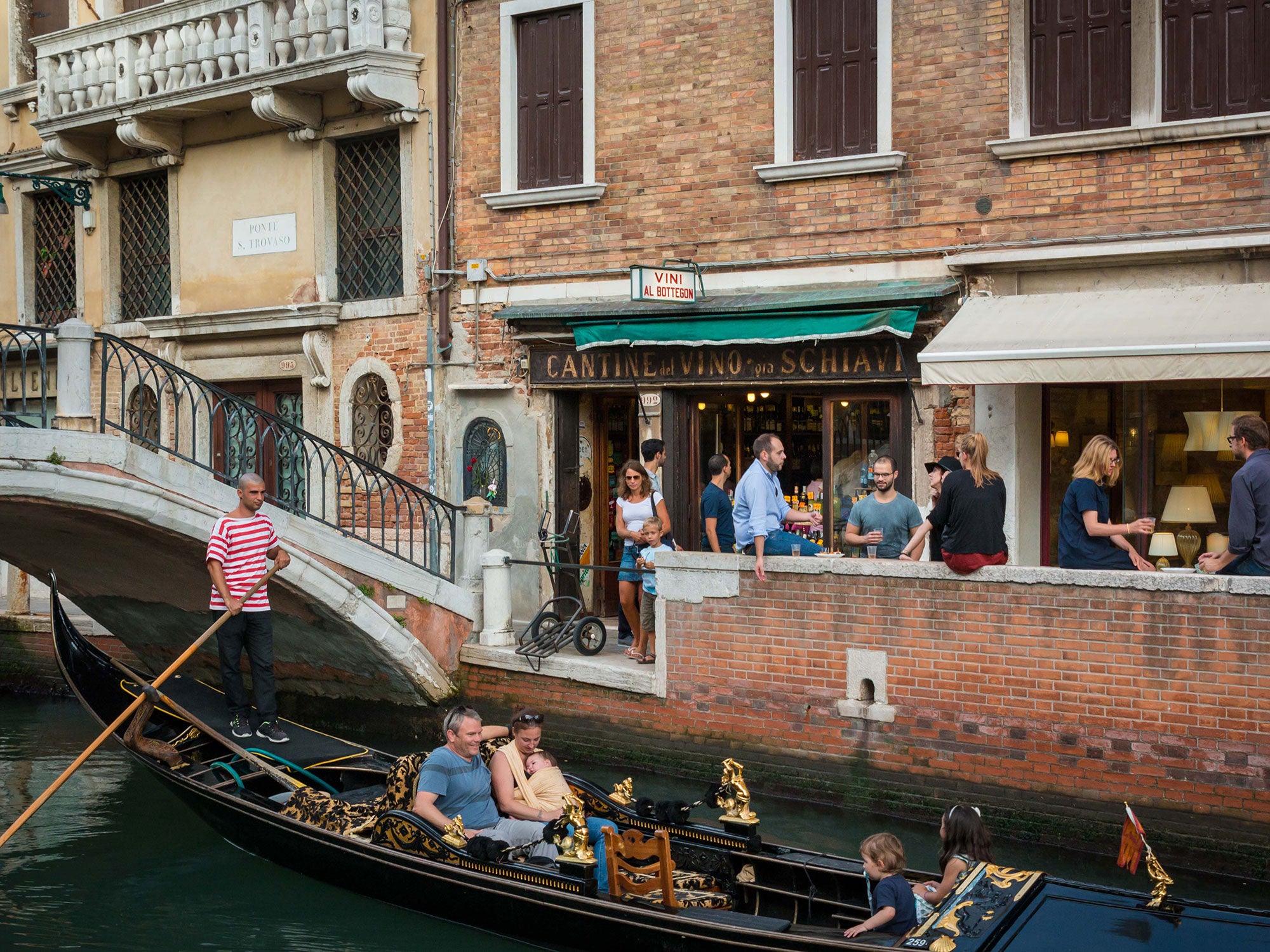 How to Drink Wine in Venice Like a Local Saveur