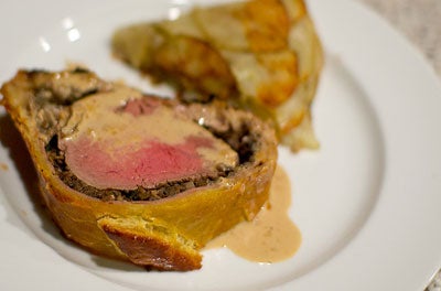 Beef Wellington With Chestnut Stuffing & Roasted Cranberries, Beef Loving  Texans