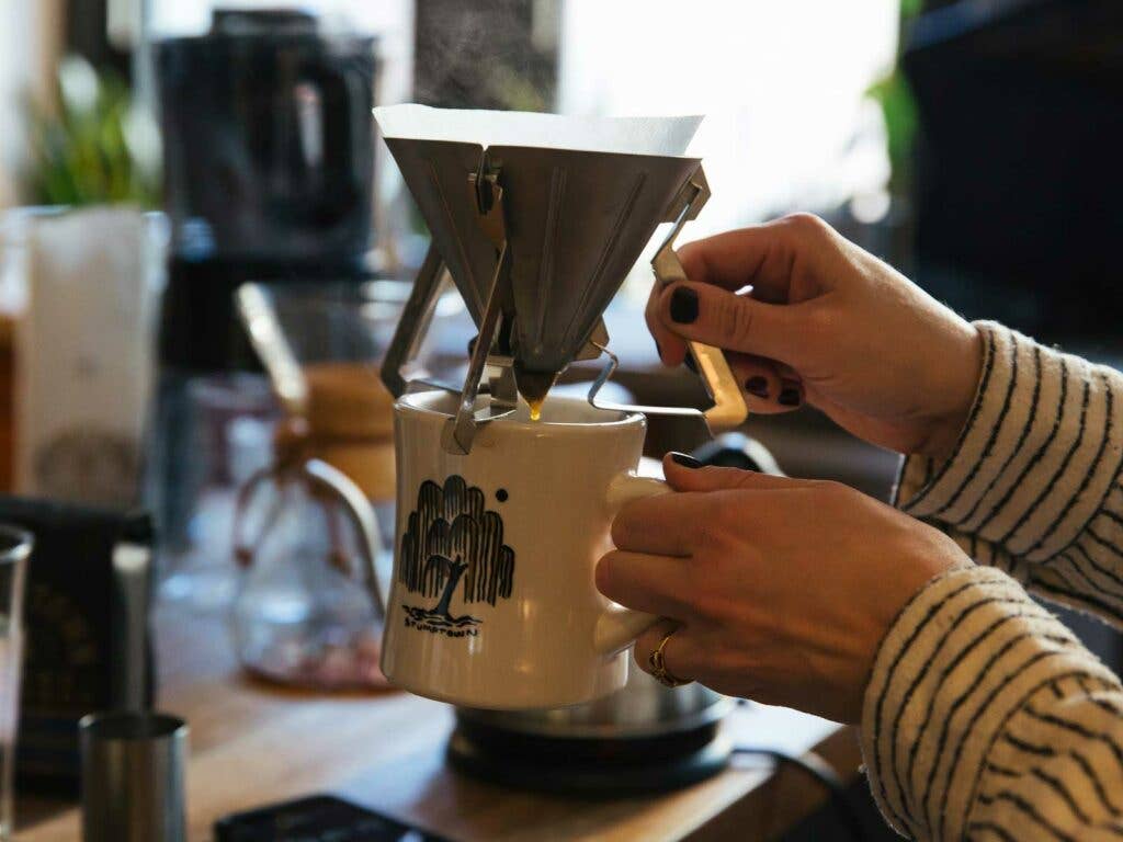 4 Must-Have Tools for Making Pour-Over Coffee Like a Barista