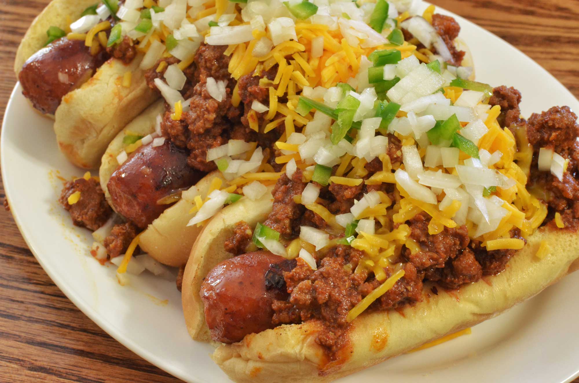 How Mexico and Macedonia Built the American Chili Dog | Saveur