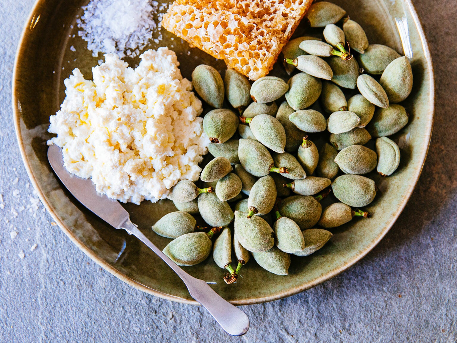 green-almonds-are-the-super-seasonal-taste-of-spring-to-eat-right-now