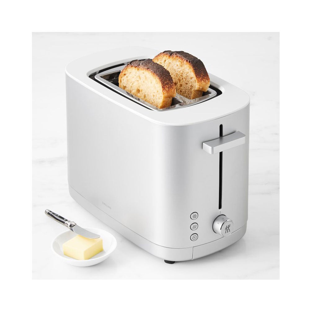 https://www.saveur.com/uploads/2019/09/21/Zwilling-Best-Toasters-Saveur.jpg?auto=webp