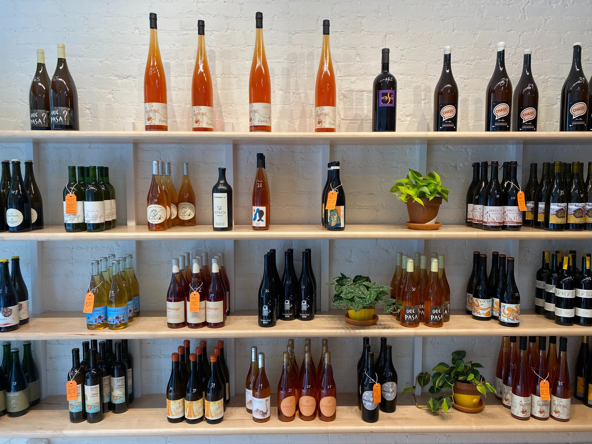 The World’s Very First Orange Wine Store Opens In New York City CHINA