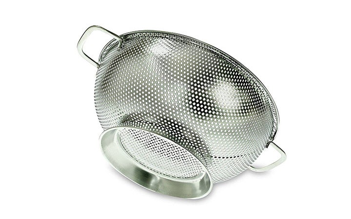 Best Colanders Value: Priority Chef Colander