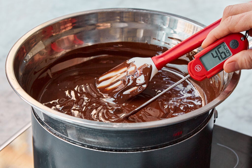 How to Temper Chocolate Without a Thermometer?