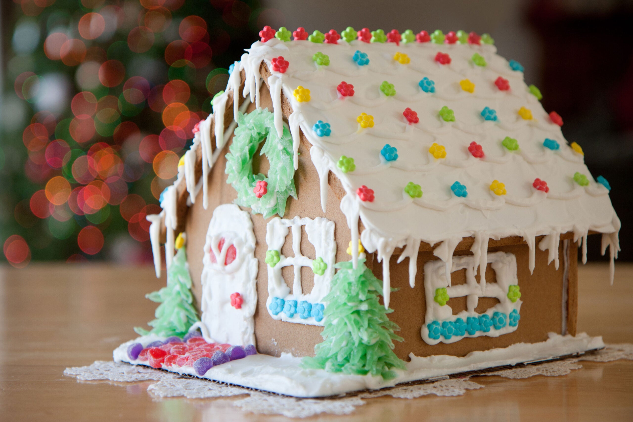 New Christmas selling Season 2022 !Pastel Gingerbread Sugar House light Up